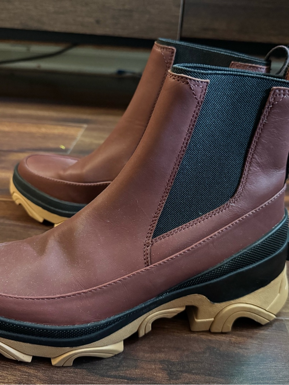 SOREL Women's Maroon Ankle Boots Size 8 - Picture 6 of 16